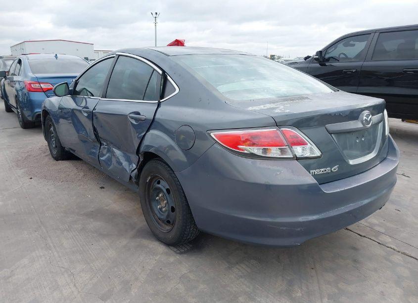 Photo 3 of 2009 Mazda Mazda6 I SPORT (VIN 1YVHP81A695M32509)