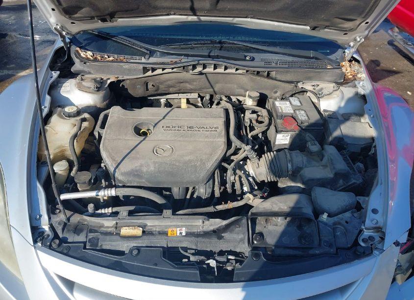 Photo 10 of 2009 Mazda Mazda6 I SPORT (VIN 1YVHP81A995M16689)