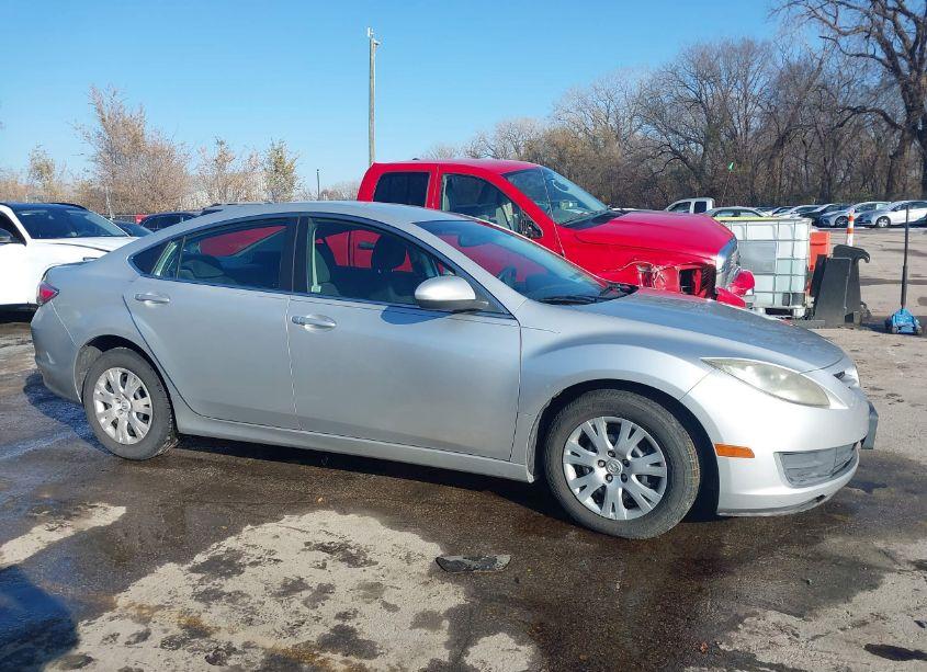 Photo 13 of 2009 Mazda Mazda6 I SPORT (VIN 1YVHP81A995M16689)