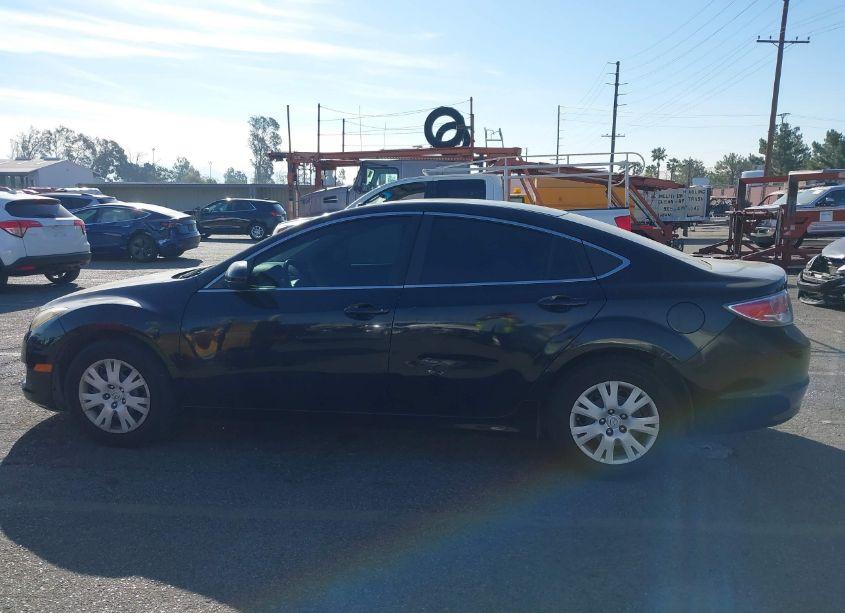 Photo 14 of 2009 Mazda Mazda6 I SPORT (VIN 1YVHP81AX95M24073)