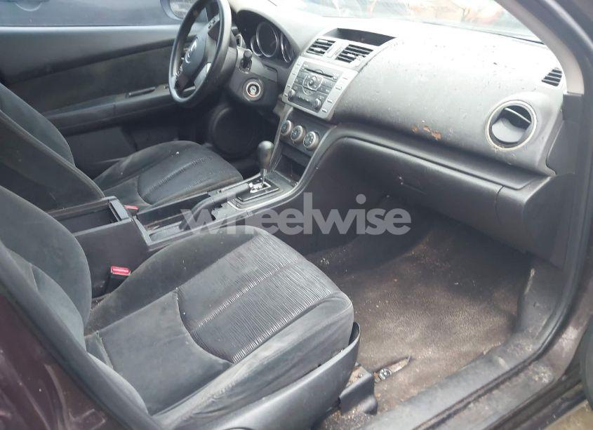 Photo 5 of 2009 Mazda Mazda6 I SPORT (VIN 1YVHP81H095M51196)