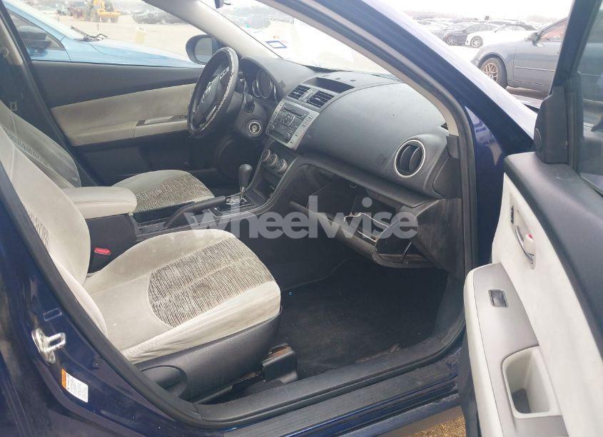 Photo 5 of 2009 Mazda Mazda6 I SPORT (VIN 1YVHP81H895M44674)