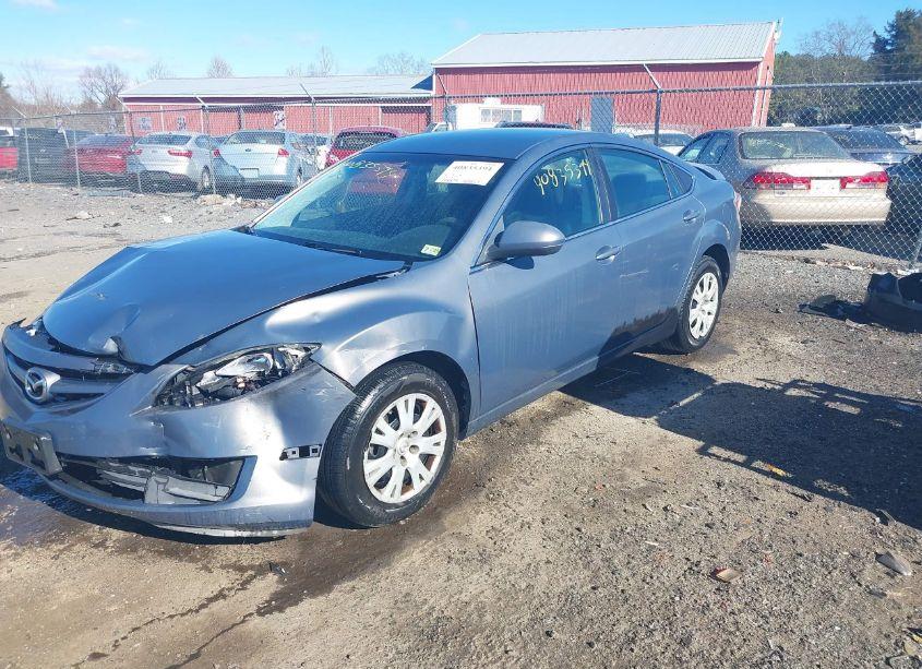 Photo 2 of 2009 Mazda Mazda6 I SPORT (VIN 1YVHP81H995M44473)