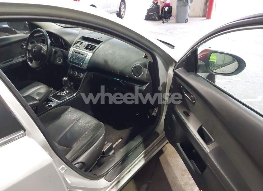 Photo 5 of 2009 Mazda Mazda6 I TOURING (VIN 1YVHP82A195M36577)