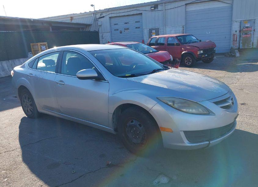 2010 Mazda Mazda6 I SPORT (VIN 1YVHZ8BH0A5M18485) main photo