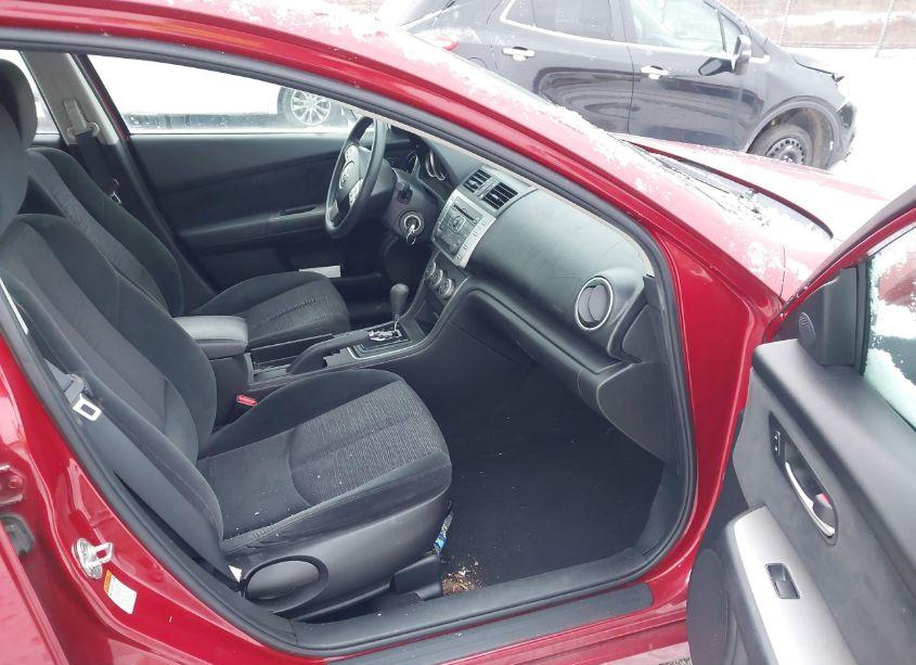 Photo 5 of 2010 Mazda Mazda6 (VIN 1YVHZ8BH0A5M27607)