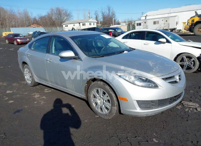 2011 Mazda Mazda6 N/A (VIN 1YVHZ8BH0B5M16009) main photo