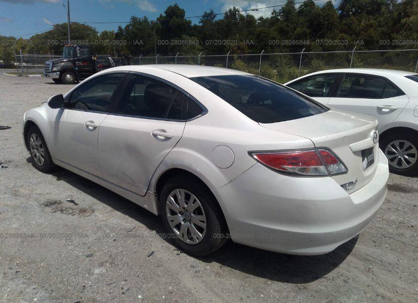 Photo 3 of 2013 Mazda Mazda6 I SPORT (VIN 1YVHZ8BH1D5M16734)