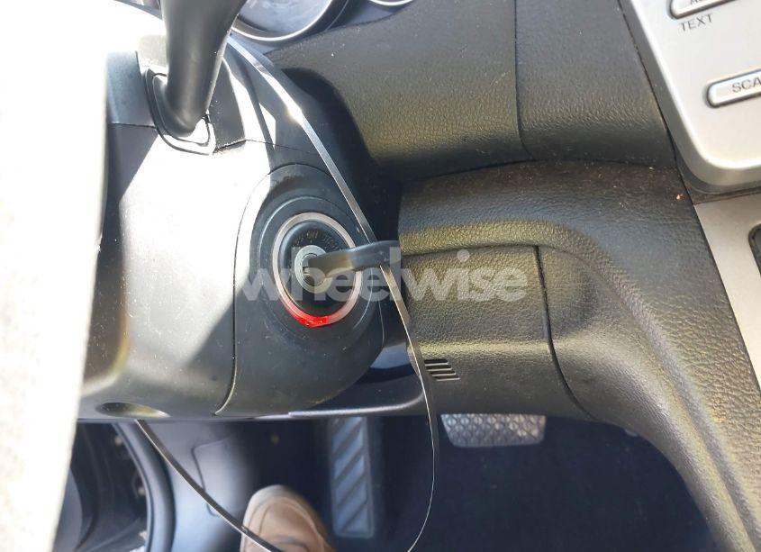 Photo 11 of 2010 Mazda Mazda6 I SPORT (VIN 1YVHZ8BH3A5M02605)