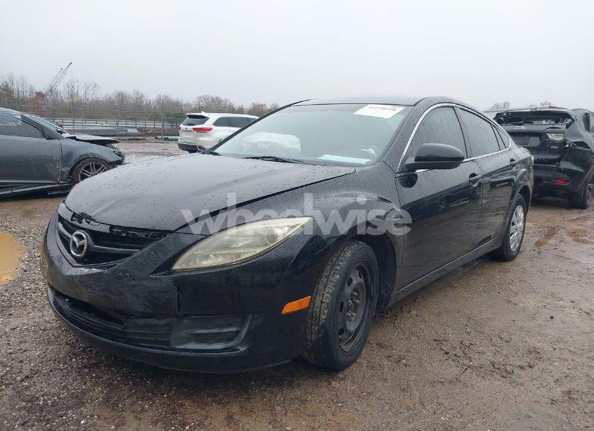 Photo 2 of 2010 Mazda Mazda6 I SPORT (VIN 1YVHZ8BH3A5M02605)