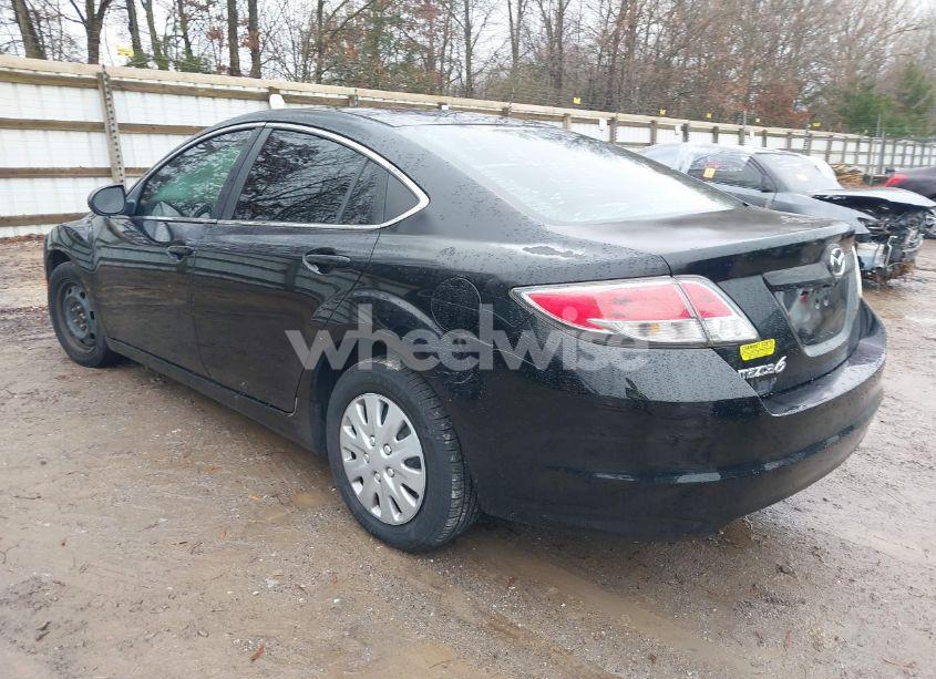 Photo 3 of 2010 Mazda Mazda6 I SPORT (VIN 1YVHZ8BH3A5M02605)