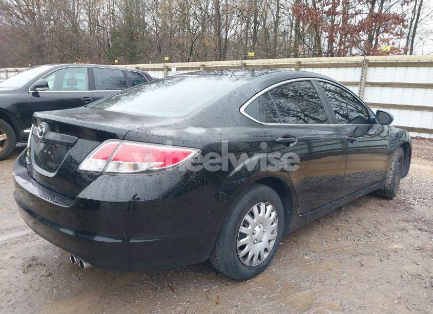 Photo 4 of 2010 Mazda Mazda6 I SPORT (VIN 1YVHZ8BH3A5M02605)