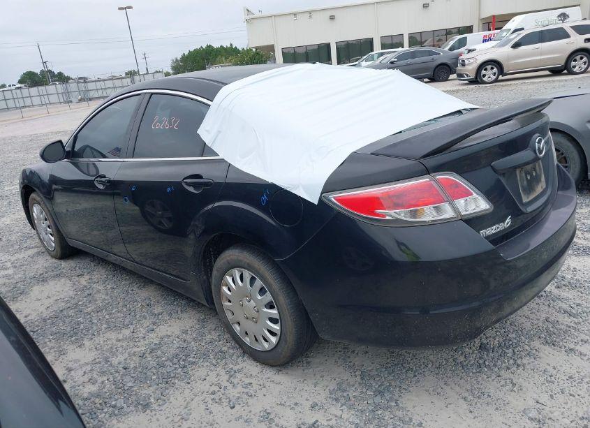 Photo 3 of 2010 Mazda Mazda6 I SPORT (VIN 1YVHZ8BH4A5M55278)