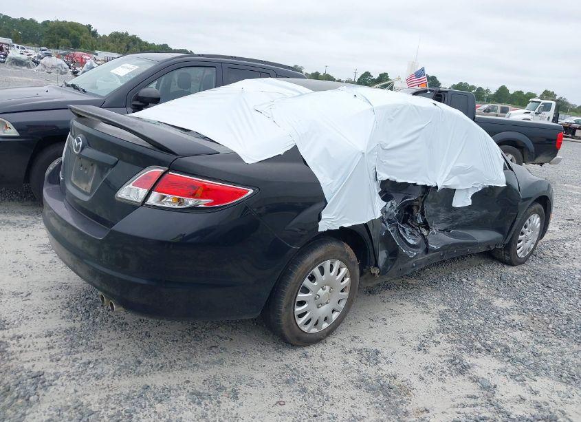 Photo 4 of 2010 Mazda Mazda6 I SPORT (VIN 1YVHZ8BH4A5M55278)