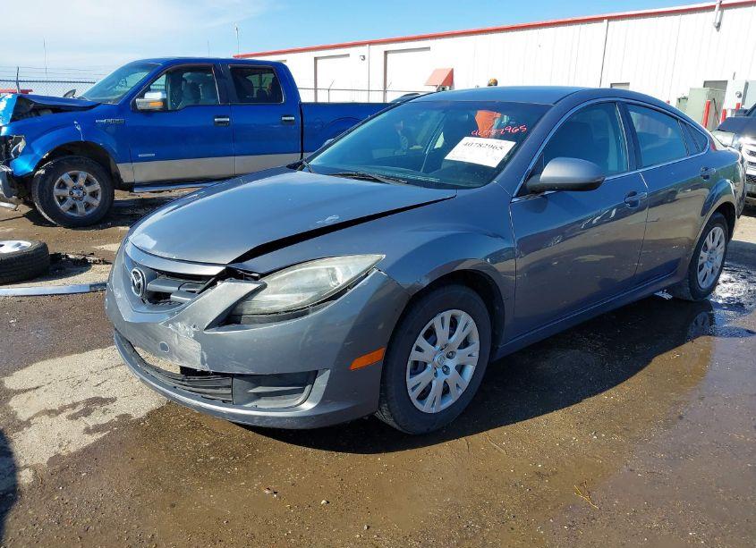 Photo 2 of 2011 Mazda Mazda6 I SPORT (VIN 1YVHZ8BH4B5M04431)