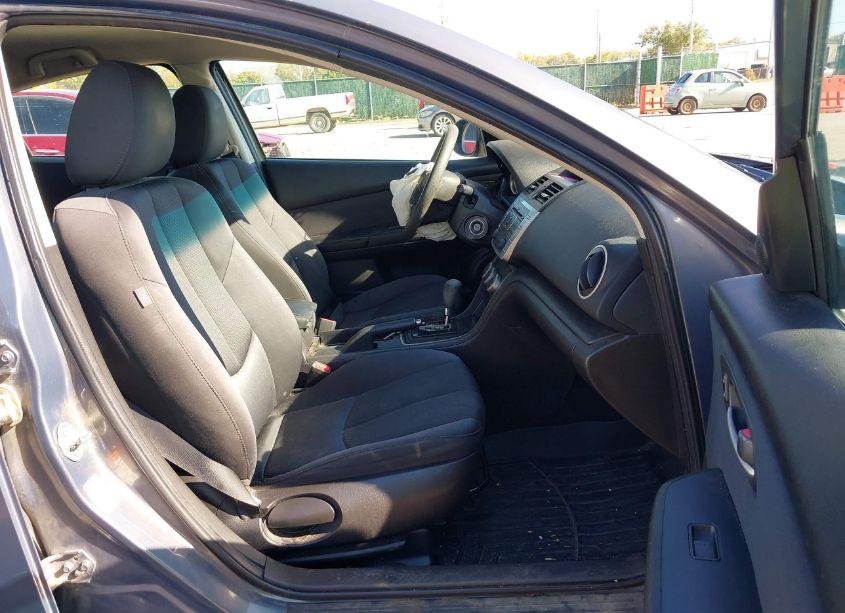 Photo 5 of 2011 Mazda Mazda6 I SPORT (VIN 1YVHZ8BH4B5M04431)