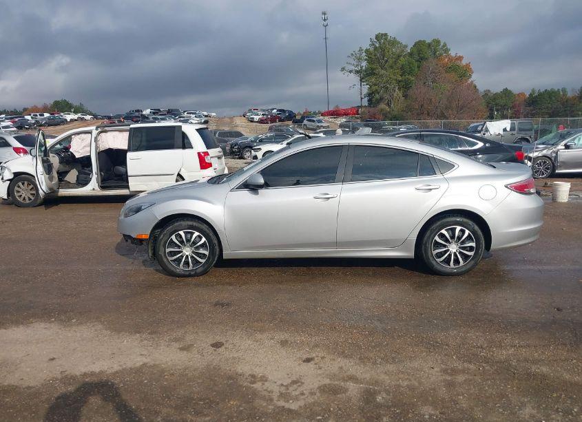 Photo 14 of 2012 Mazda Mazda6 I SPORT (VIN 1YVHZ8BH4C5M03510)