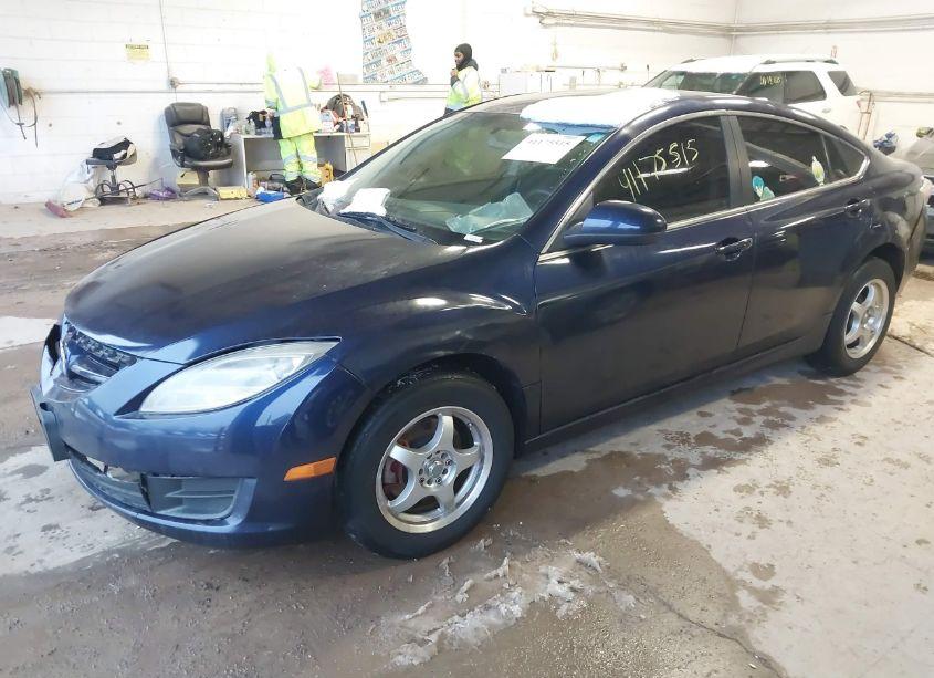 Photo 2 of 2010 Mazda Mazda6 I SPORT (VIN 1YVHZ8BH7A5M04552)