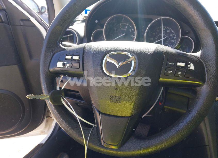 Photo 11 of 2011 Mazda Mazda6 I SPORT (VIN 1YVHZ8BH7B5M20493)