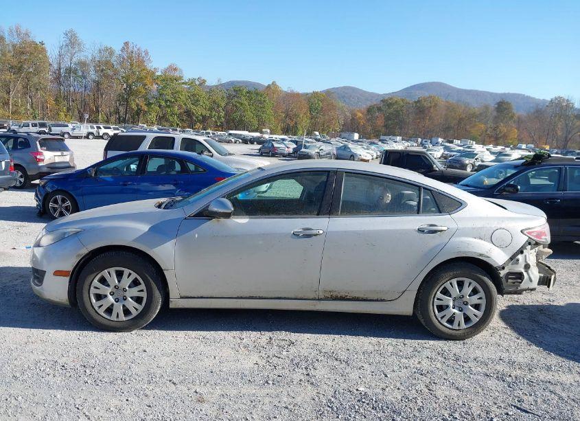 Photo 15 of 2010 Mazda Mazda6 I SPORT (VIN 1YVHZ8BH8A5M46566)