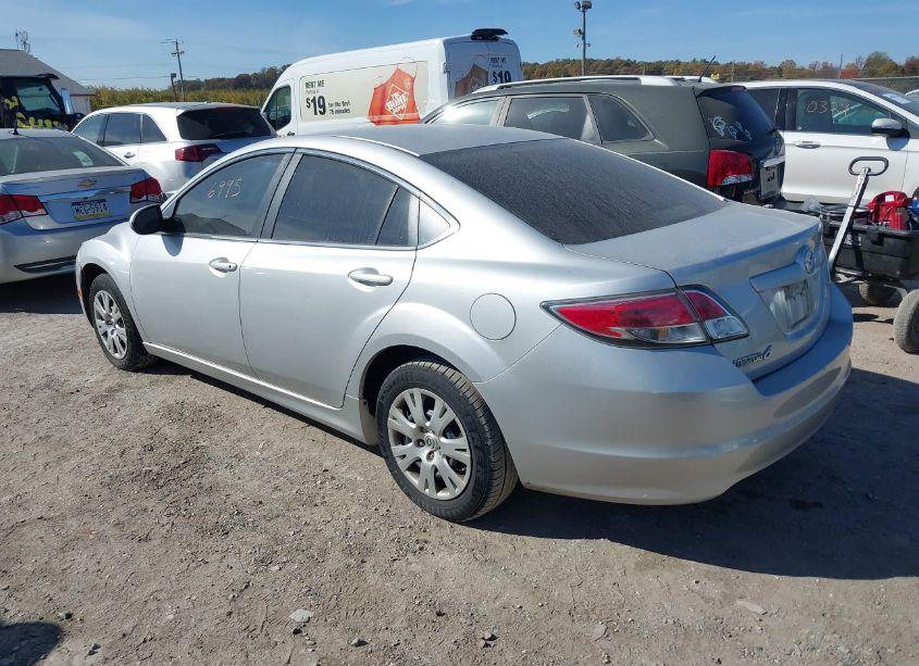 Photo 3 of 2010 Mazda Mazda6 I SPORT (VIN 1YVHZ8BH8A5M49631)