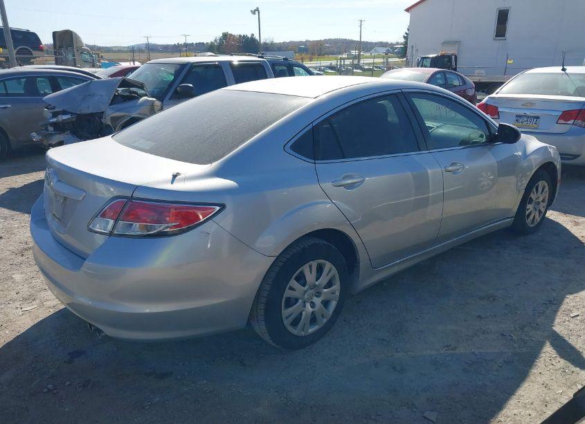 Photo 4 of 2010 Mazda Mazda6 I SPORT (VIN 1YVHZ8BH8A5M49631)