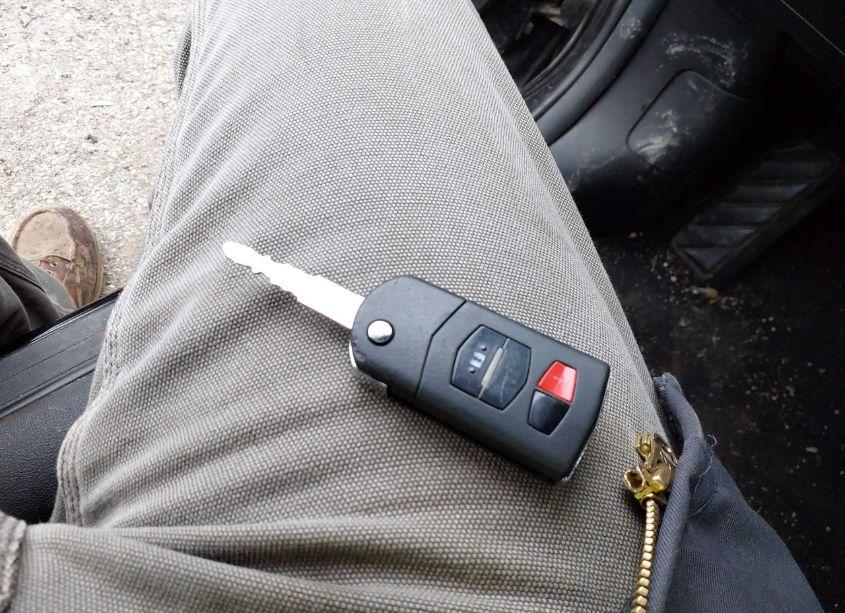 Photo 11 of 2012 Mazda Mazda6 I SPORT (VIN 1YVHZ8BH9C5M05849)