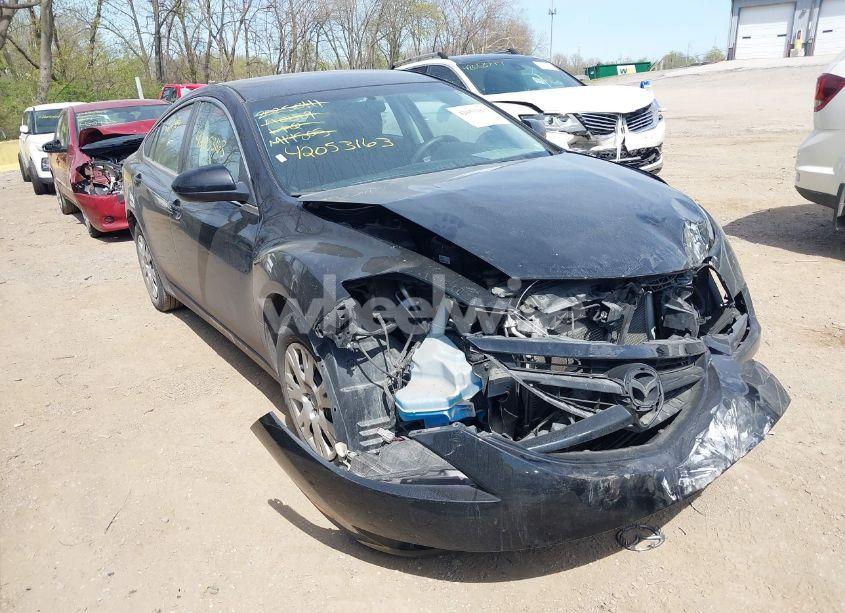 2013 Mazda Mazda6 I SPORT (VIN 1YVHZ8BH9D5M14505) main photo