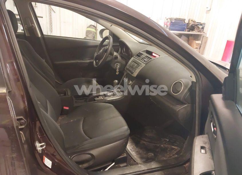 Photo 5 of 2011 Mazda Mazda6 I SPORT (VIN 1YVHZ8BHXB5M23792)