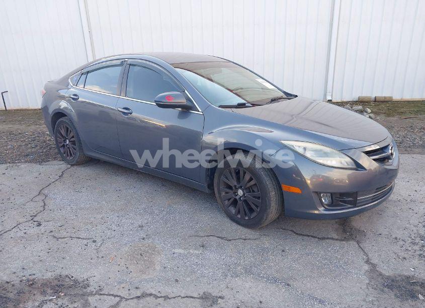 2010 Mazda Mazda6 I TOURING (VIN 1YVHZ8CA5A5M00243) main photo