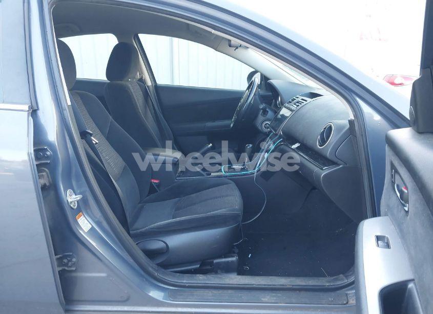 Photo 5 of 2010 Mazda Mazda6 I TOURING (VIN 1YVHZ8CA5A5M00243)