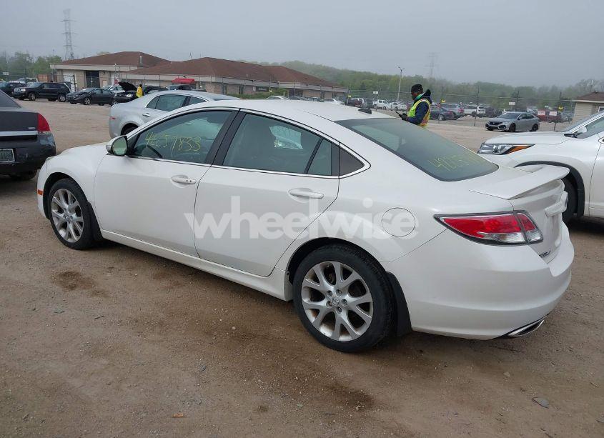 Photo 3 of 2012 Mazda Mazda6 (VIN 1YVHZ8CB1C5M40301)