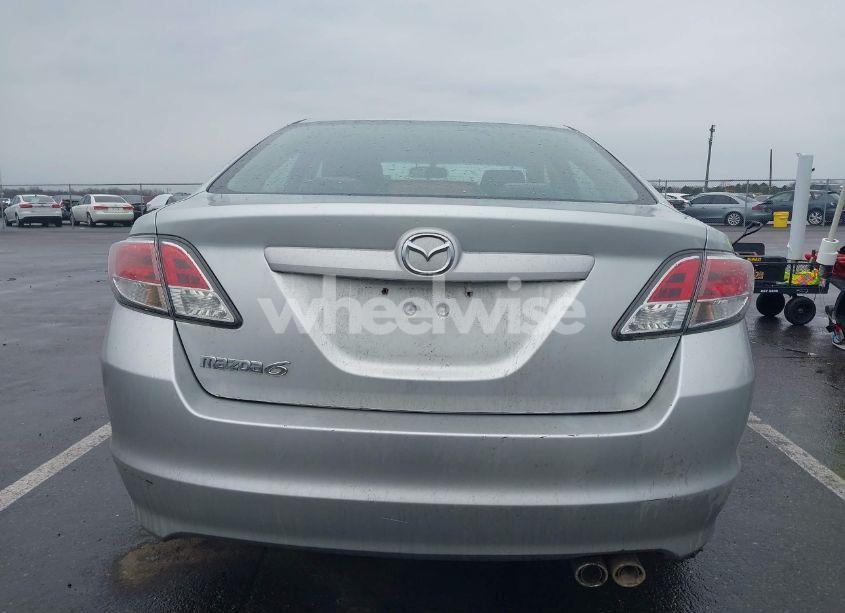 Photo 16 of 2010 Mazda Mazda6 I TOURING (VIN 1YVHZ8CH1A5M07364)