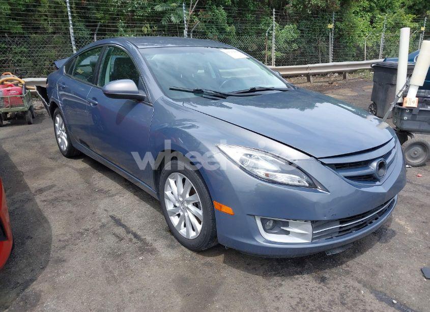2011 Mazda Mazda6 I TOURING (VIN 1YVHZ8CH1B5M02716) main photo