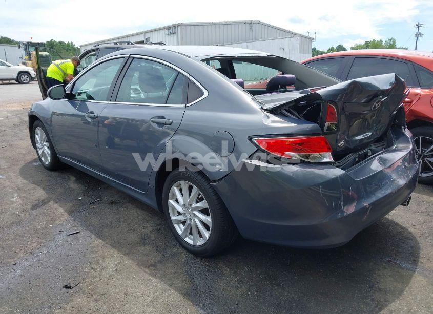 Photo 3 of 2011 Mazda Mazda6 I TOURING (VIN 1YVHZ8CH1B5M02716)