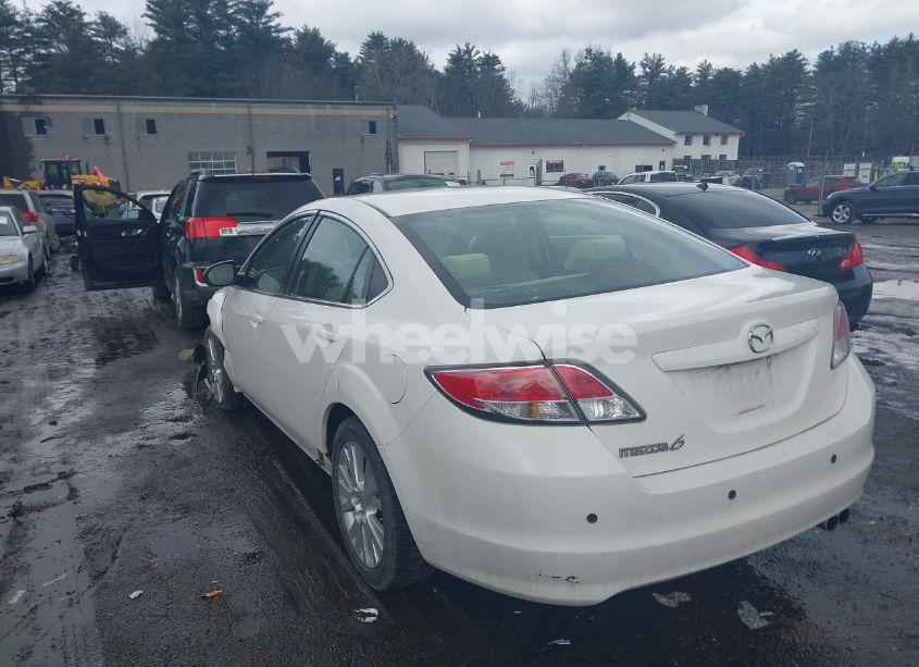 Photo 3 of 2010 Mazda Mazda6 I TOURING (VIN 1YVHZ8CH2A5M17644)