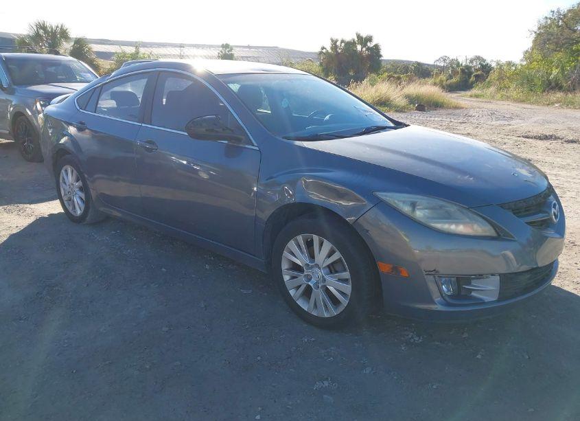 2010 Mazda Mazda6 I TOURING PLUS (VIN 1YVHZ8CH3A5M56789) main photo