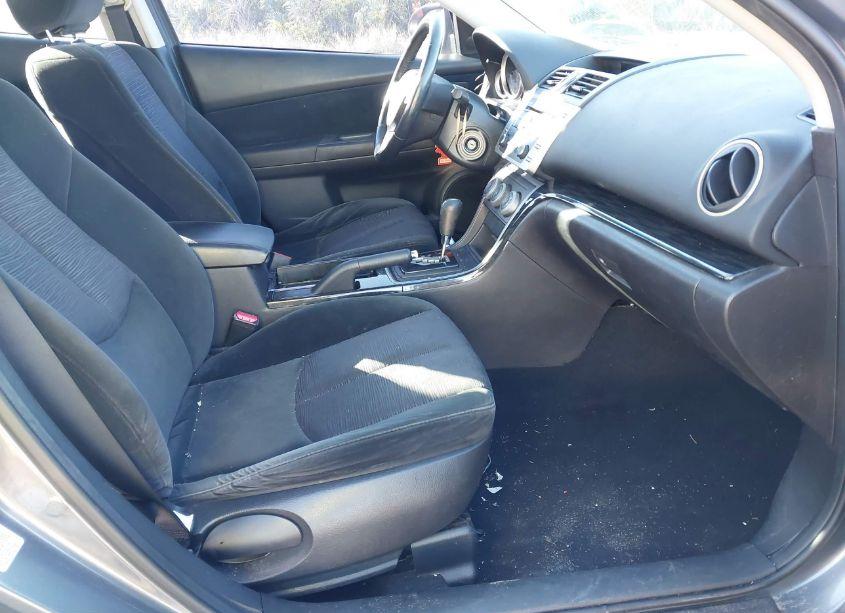 Photo 5 of 2010 Mazda Mazda6 I TOURING PLUS (VIN 1YVHZ8CH3A5M56789)