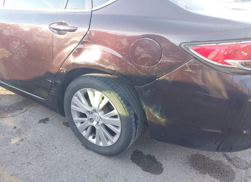 Photo 6 of 2010 Mazda Mazda6 I TOURING (VIN 1YVHZ8CH4A5M01798)