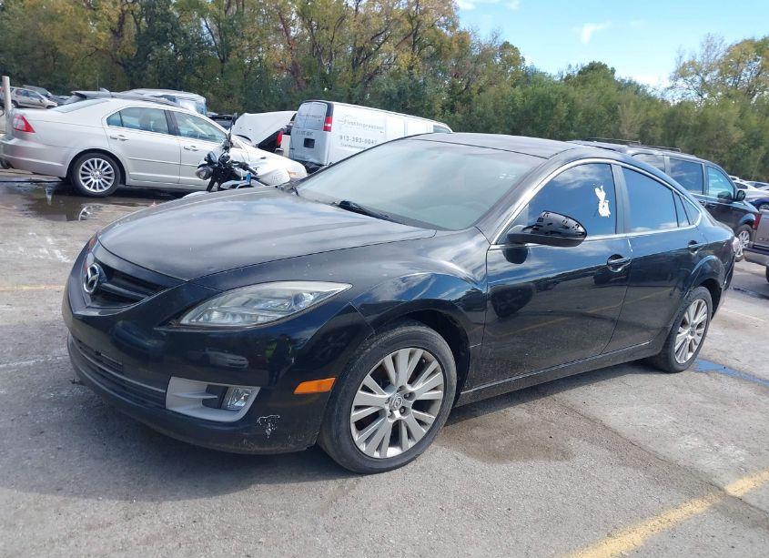 Photo 2 of 2010 Mazda Mazda6 I TOURING PLUS (VIN 1YVHZ8CH6A5M13340)