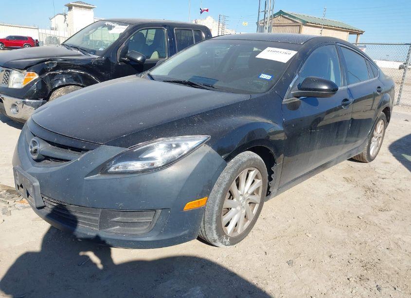 Photo 2 of 2011 Mazda Mazda6 I TOURING (VIN 1YVHZ8CH6B5M25747)