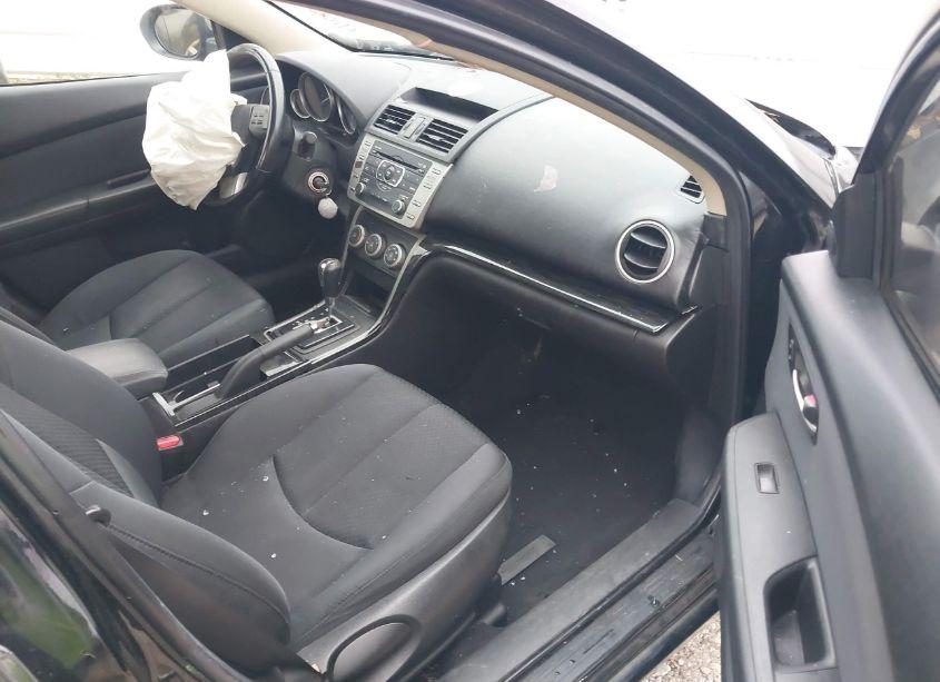 Photo 5 of 2010 Mazda Mazda6 I TOURING (VIN 1YVHZ8CH7A5M01701)