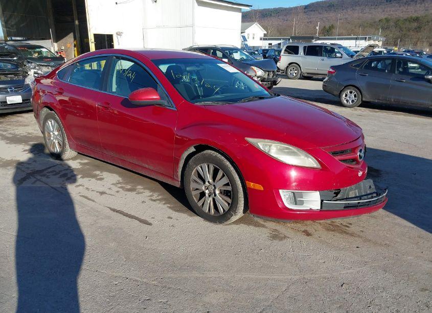 2010 Mazda Mazda6 (VIN 1YVHZ8CH8A5M30768) main photo