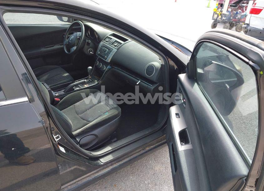 Photo 5 of 2010 Mazda Mazda6 I TOURING PLUS (VIN 1YVHZ8CHXA5M50763)