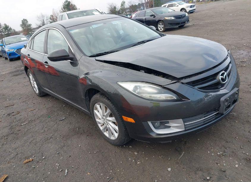 2013 Mazda Mazda6 I TOURING (VIN 1YVHZ8DH9D5M02447) main photo