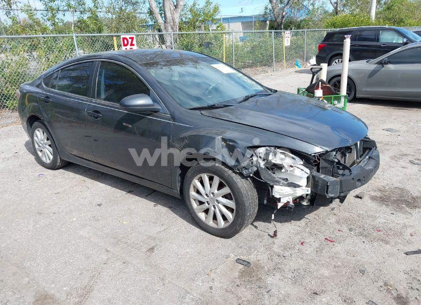 2013 Mazda Mazda6 I TOURING (VIN 1YVHZ8DH9D5M15134) main photo