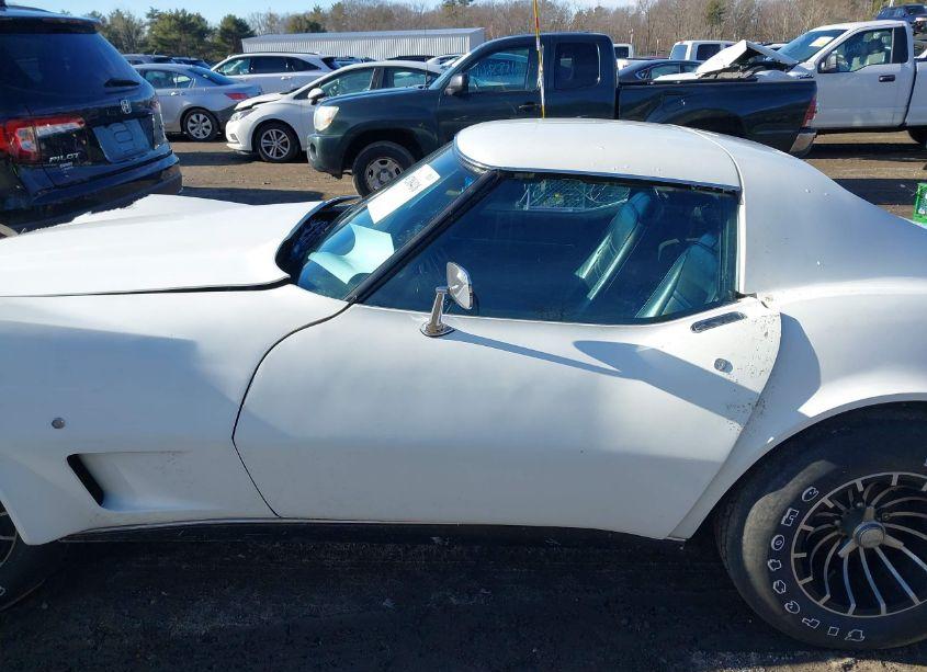 Photo 14 of 1977 Chevrolet Corvette (VIN 1Z37L7S400077)