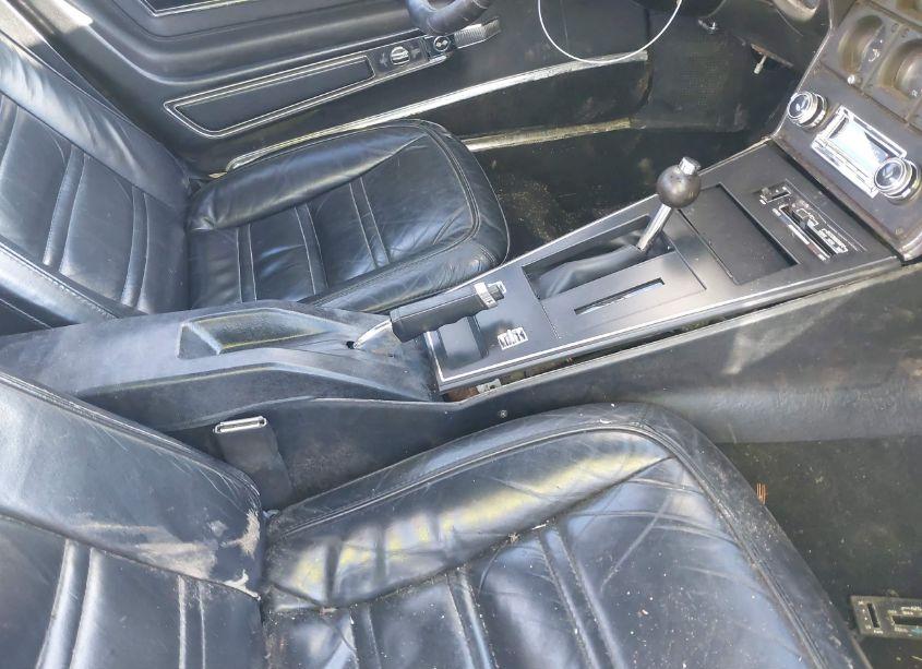 Photo 5 of 1977 Chevrolet Corvette (VIN 1Z37L7S400077)