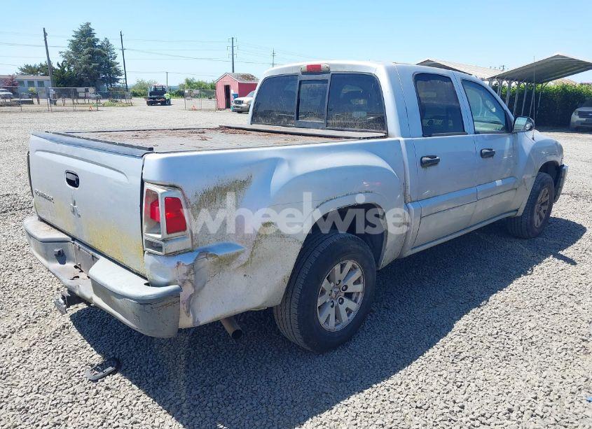 Photo 4 of 2006 Mitsubishi Raider LS (VIN 1Z7HC28K66S561607)