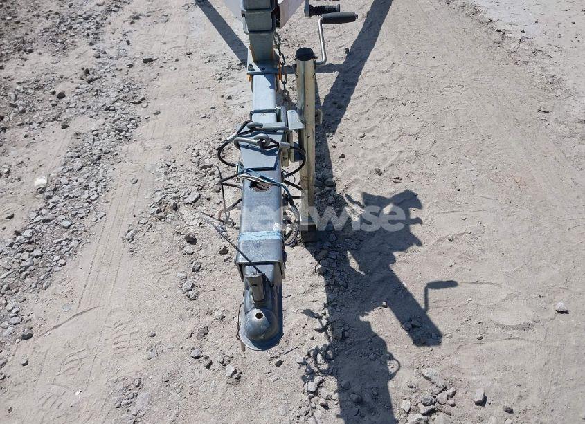 Photo 14 of 1983 Ez Loader TRAILER (VIN 1ZEVAEPS2DA014356)